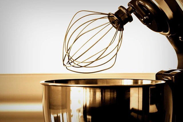 "Robot cucina multifunzione elettrodomestici prima casa con accessori tritare impastare frullare"